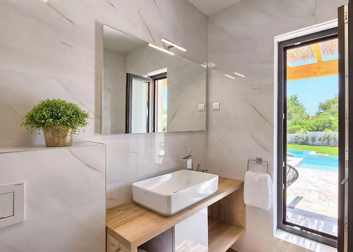 Momare Vakantiehuis Pula