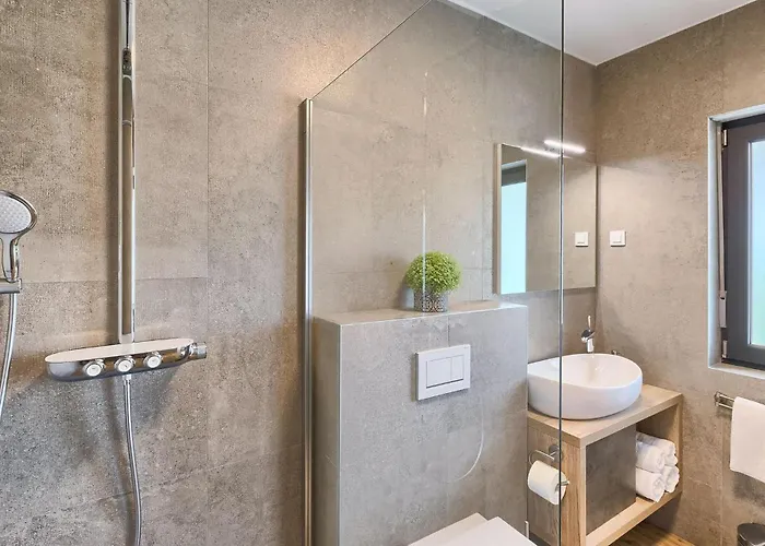 Tatil Evi Momare Pula